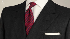 How to Pair Gray & Red – Color Combinations for Red & Grey in Menswear Outfit