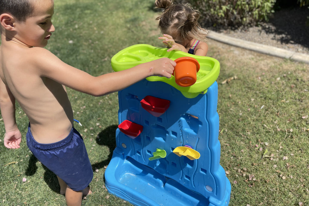 10 Best Water Tables for Kids This Summer (Grab One Before They Sell Out!)